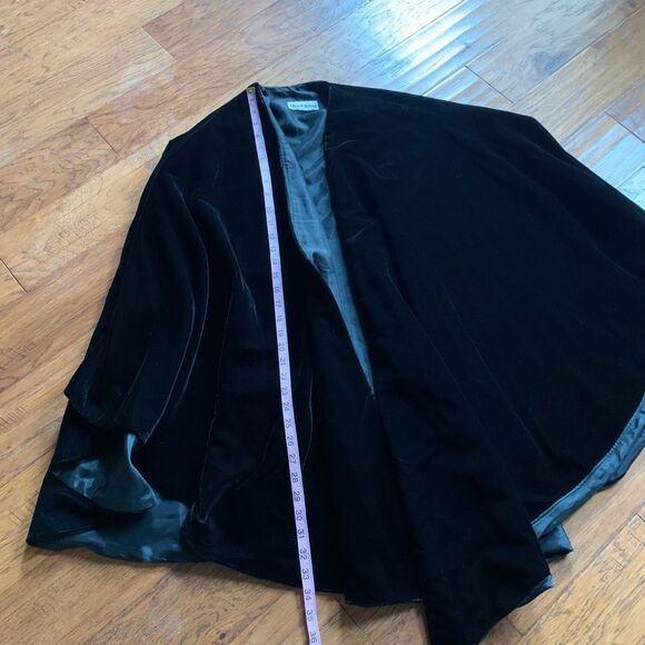 Dave & Johnny Vintage Black Gothic Open Wrap - Picture 12 of 12